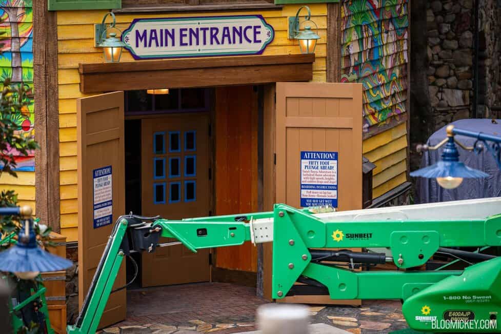 tiana-bayou-adventure-50-foot-